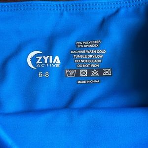 ZYIA Capris